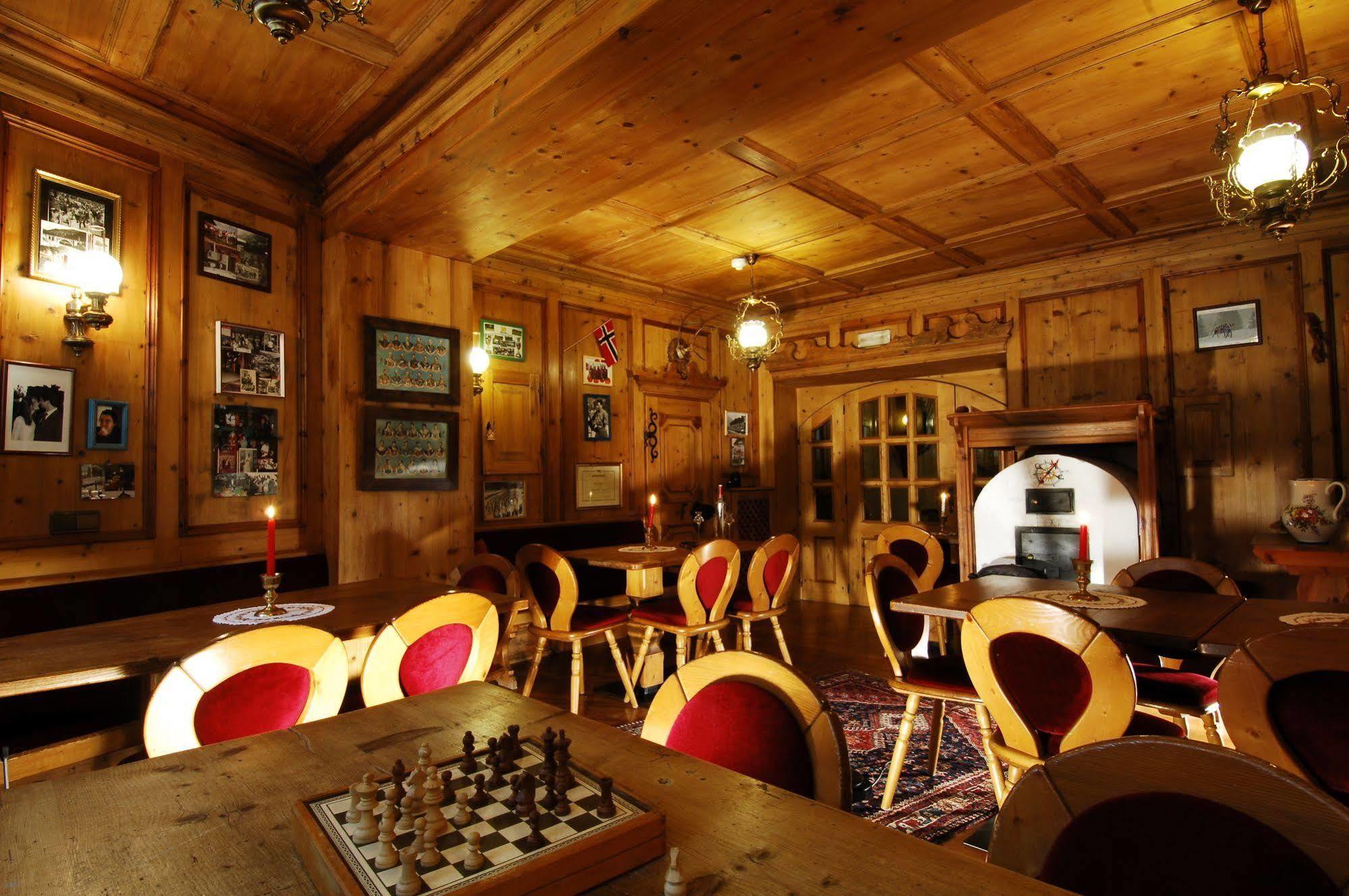 Hotel Ancora Кастелло-ди-Фьемме Экстерьер фото